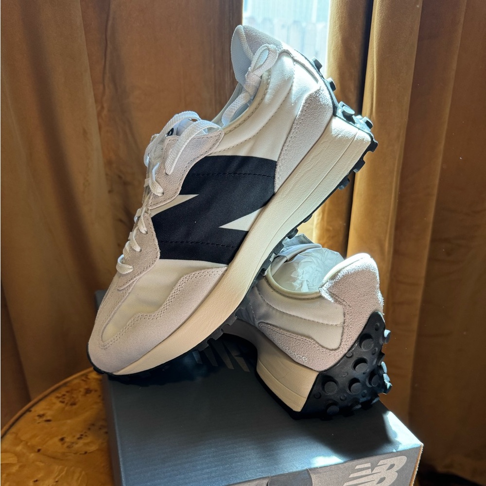 Brand New 327 Sneakers